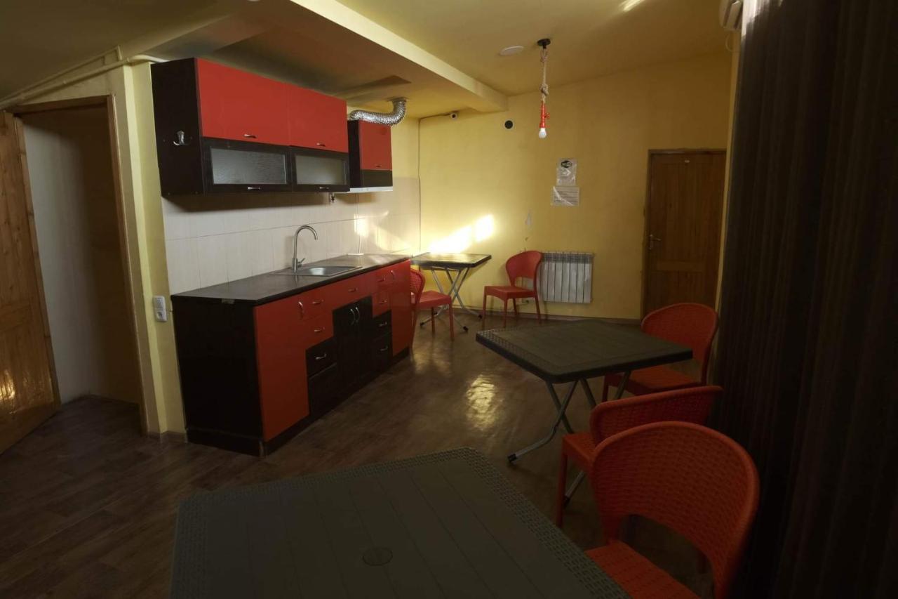 Hotel Нордвест Erywań Zewnętrze zdjęcie