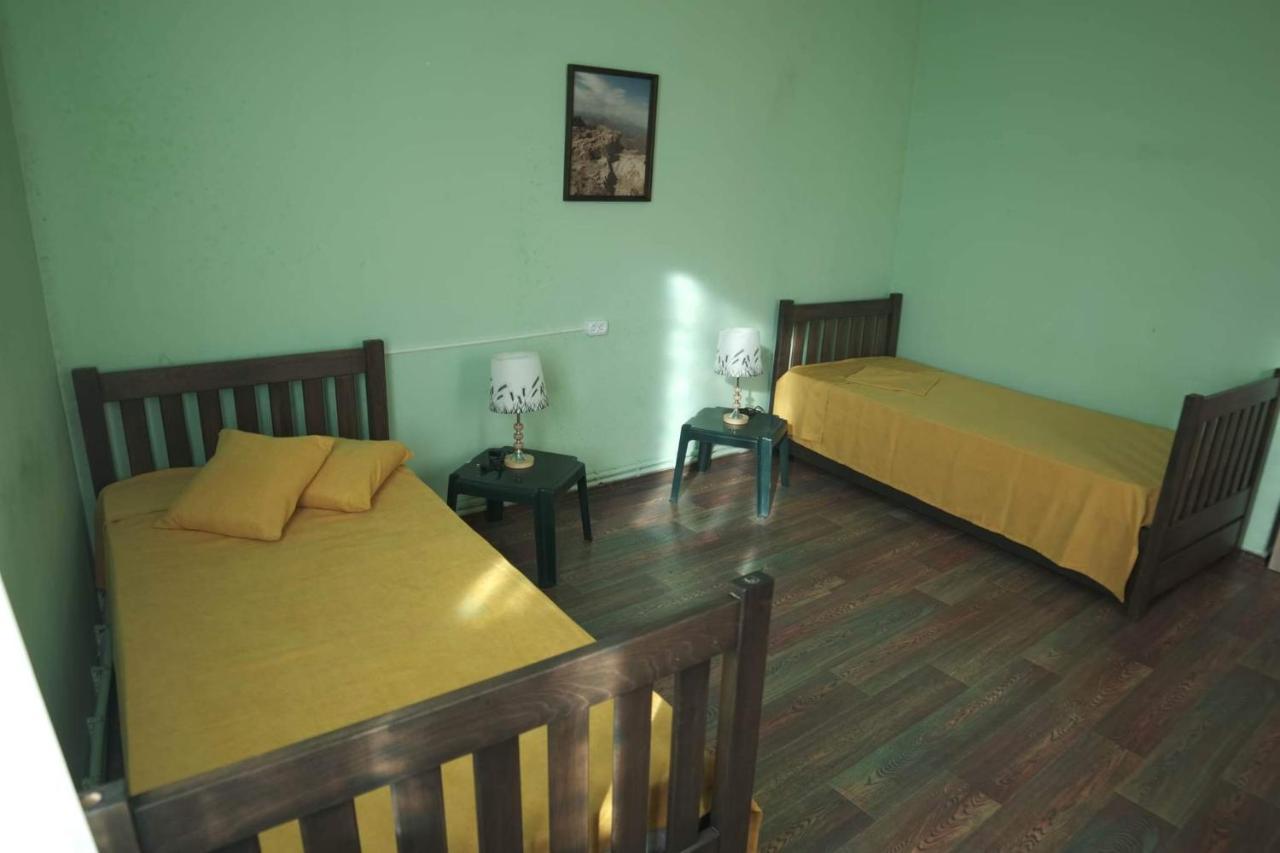 Hotel Нордвест Erywań Zewnętrze zdjęcie