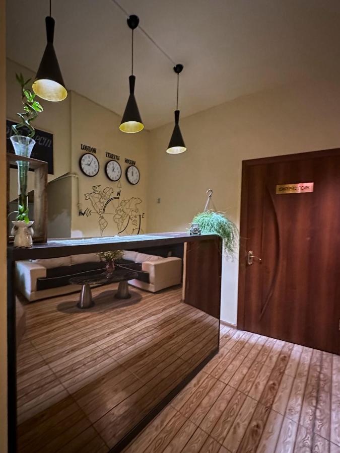 Hotel Нордвест Erywań Zewnętrze zdjęcie